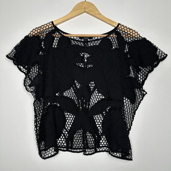 Forever 21 Black Cropped Open Mesh Crochet Top Size S Fairy Whimsigoth - Picture 1 of 11